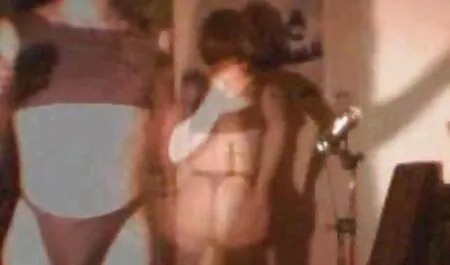 Cô khiêu tro choi nhat sex dâm-âm xảy ra trên cum