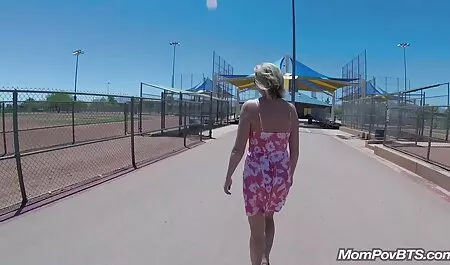 Cô hứng tình, người bạn thân nhất hứng lên trò chơi sex nhật