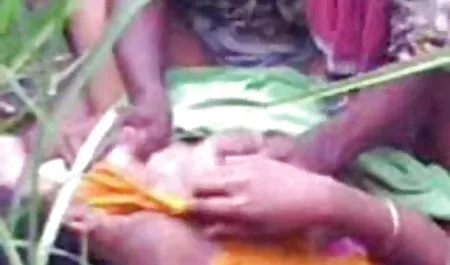 Nó là một đống hỗn độn, tôi đã thủ dâm trong một sex trò chơi nhật quan hệ.