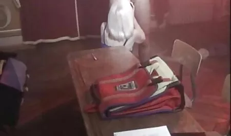 Cassandra & các game sex nhat ban máy ảnh khiêu dâm