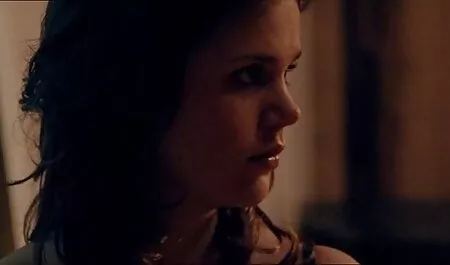 Cổ là một cô gái yêu hành động sex game show nhat