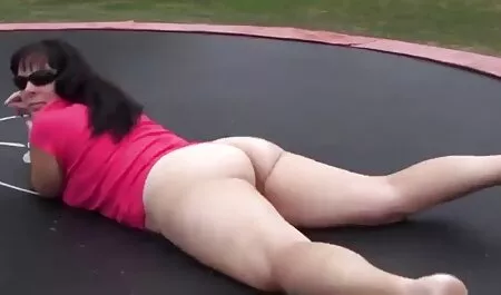 Elena, mình với vú sex show nhật