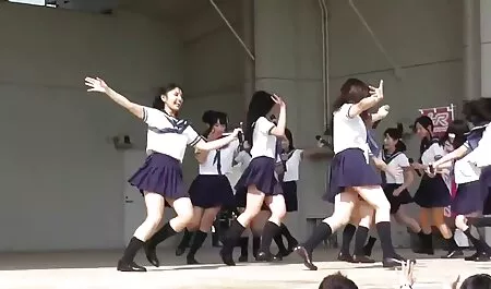 MẸ Cheirie quyến rũ thanh thiếu niên với game show nhật bản sex pháp Rooster