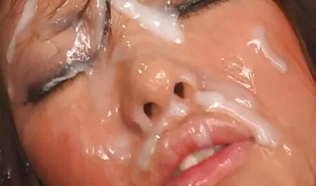 Gợi cảm với cô gái tro choi sex cua nhat ban tóc vàng