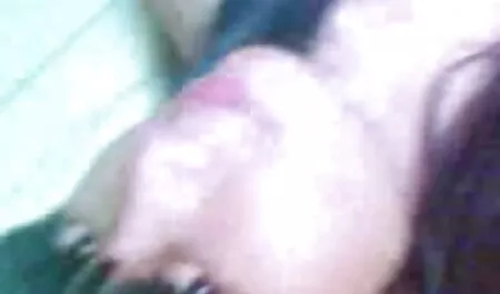 Duke co-ed tìm cách trò chơi sex ở nhật bản để dạy khiêu dâm