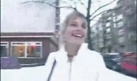 Mộ pirilau liếm người bạn của mình mét game show sex nhat ban