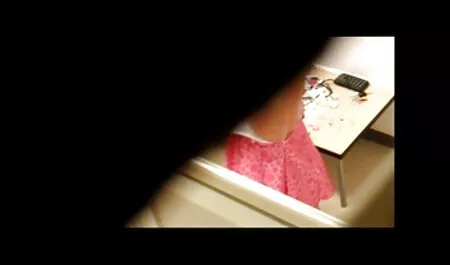 Tình ba cô gái phim sex game nhat ban tóc vàng