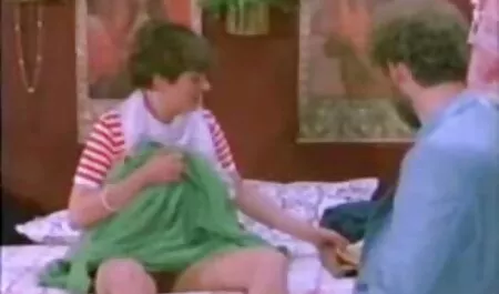 Ruby, tóc vàng, trò chơi sex game show nhật bản với âm hộ của cô