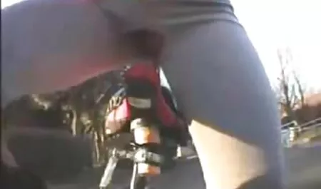 Cô gái tóc vàng nhỏ, anh ấy trò chơi sex ở nhật là chồng.